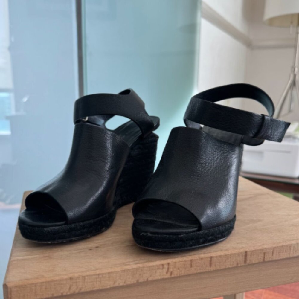 Alexander Wang  Black Leather Wedge Sandals – Made in Spain